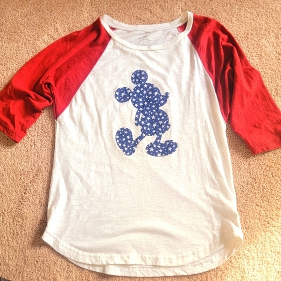 Disney Tops - 2/$20 Disney Parks Baseball Tee M